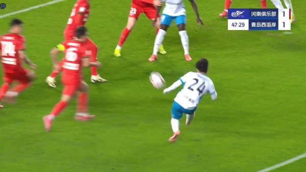 戴维森禁区内招引三东谈主注意体育集锦