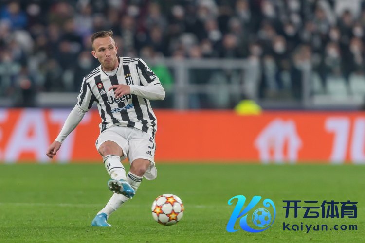 意媒：马赛、赫罗纳和贝蒂斯齐思签下阿图尔体育录像/图片，尤文要价1000万欧